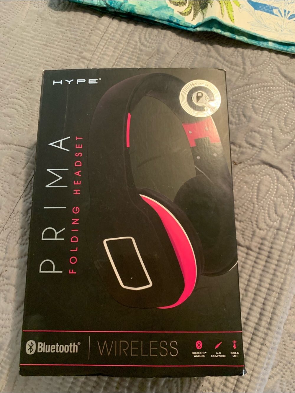 Hype PrīmA Folding Wireless Headset - Black & Pink